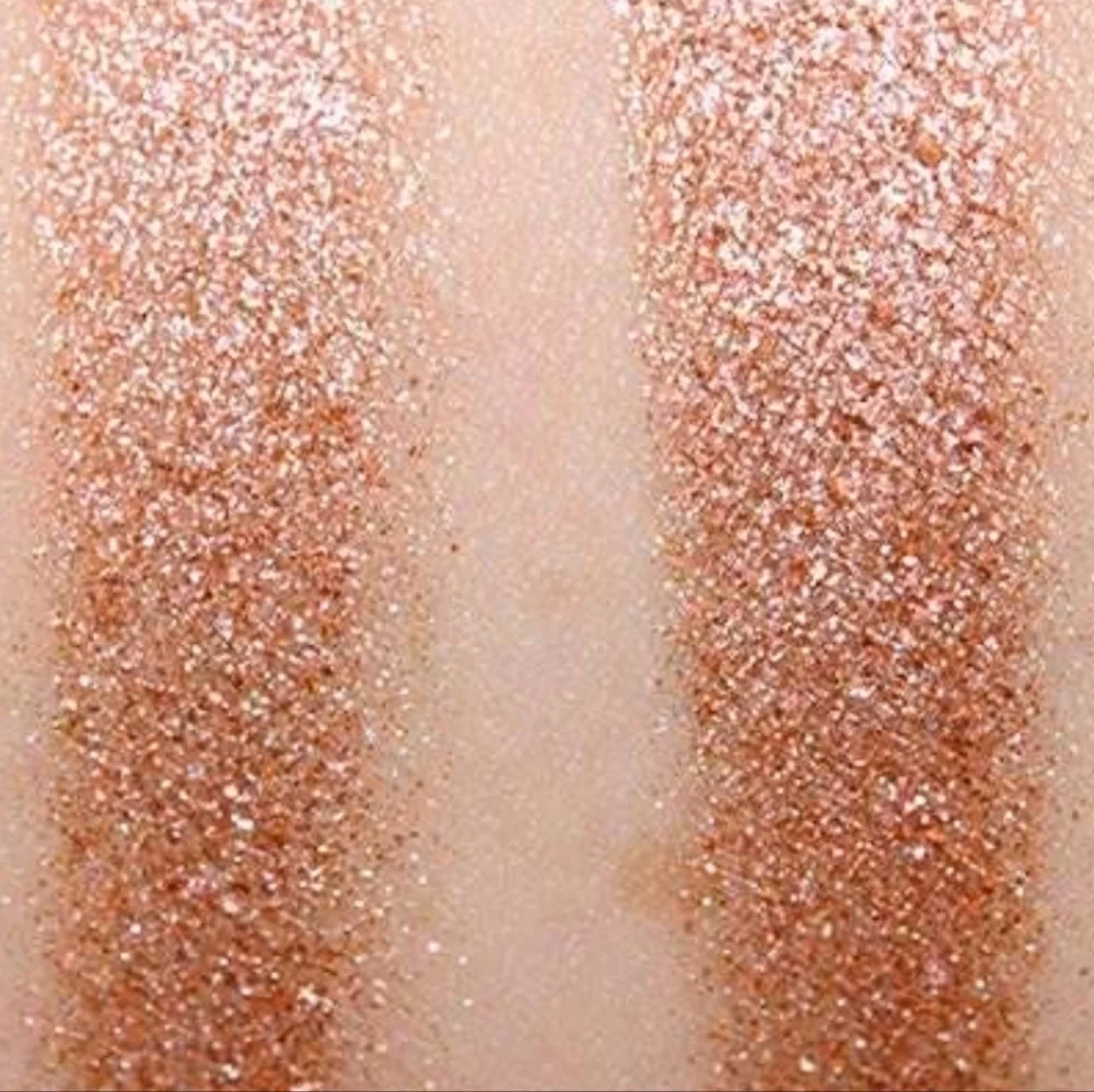 🧚‍♀️SLOW/FAST/SLOW Mac DISCONT. Dazzleshadow Eye Single NWT